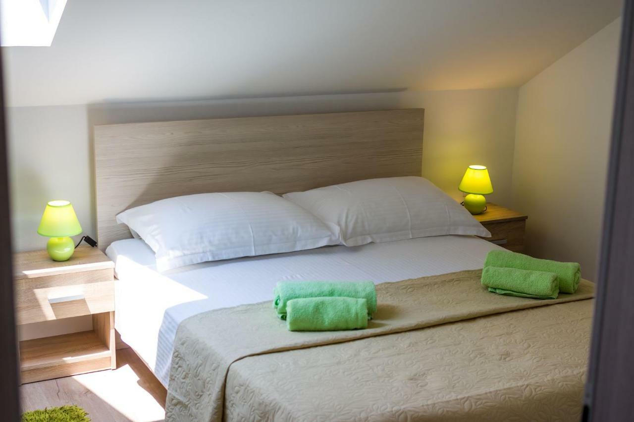 Apartman Iva Zara Luaran gambar