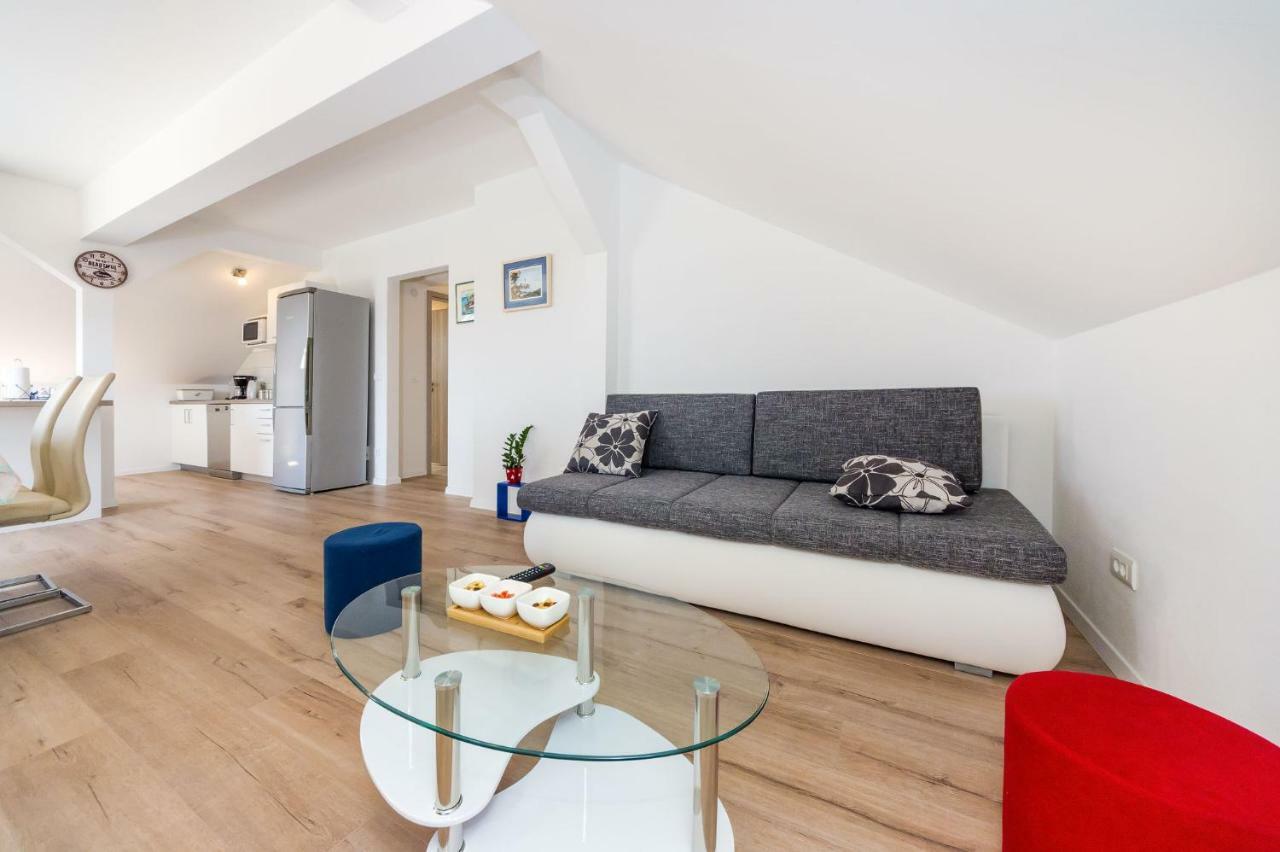 Apartman Iva Zara Luaran gambar
