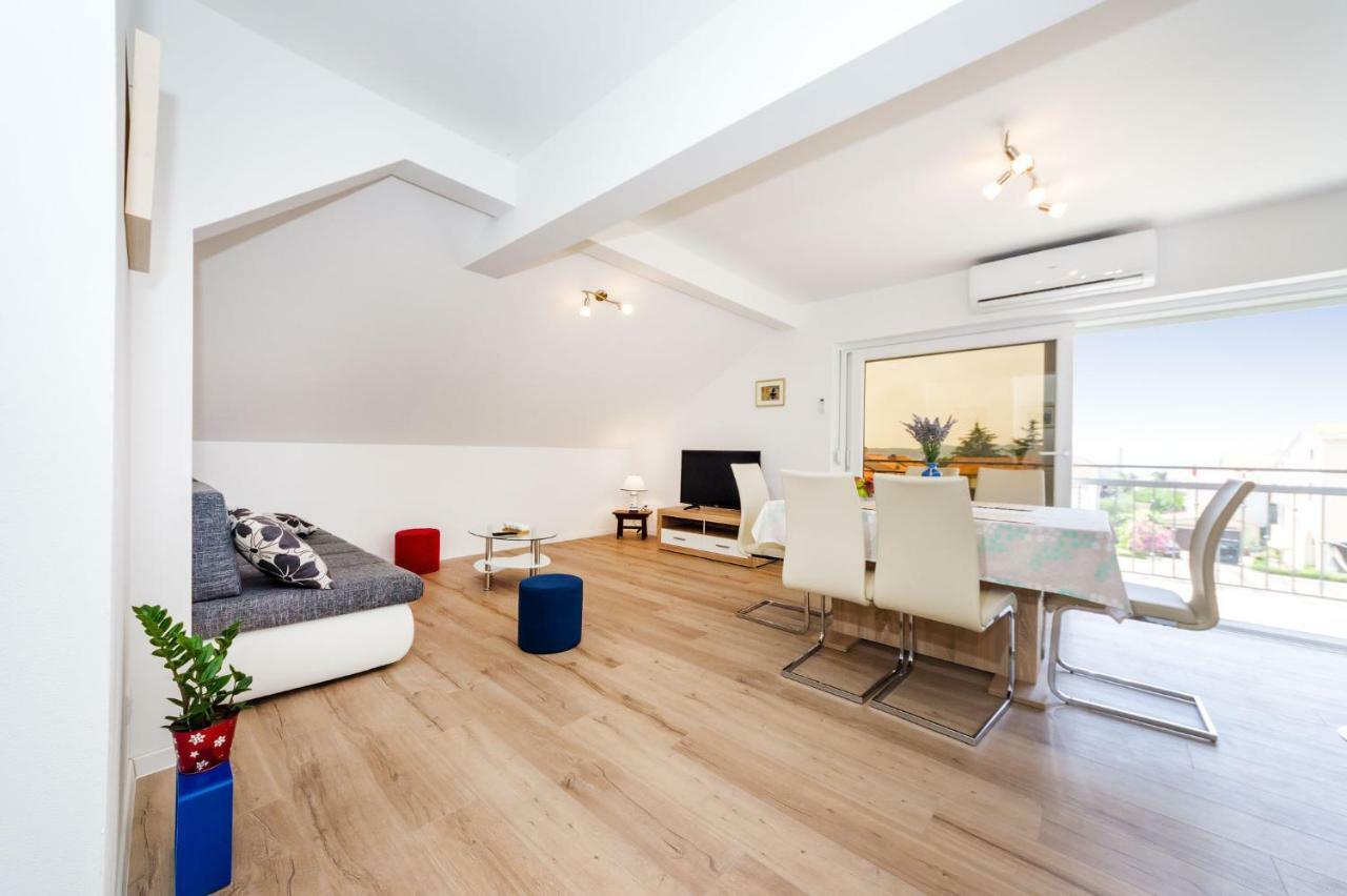 Apartman Iva Zara Luaran gambar